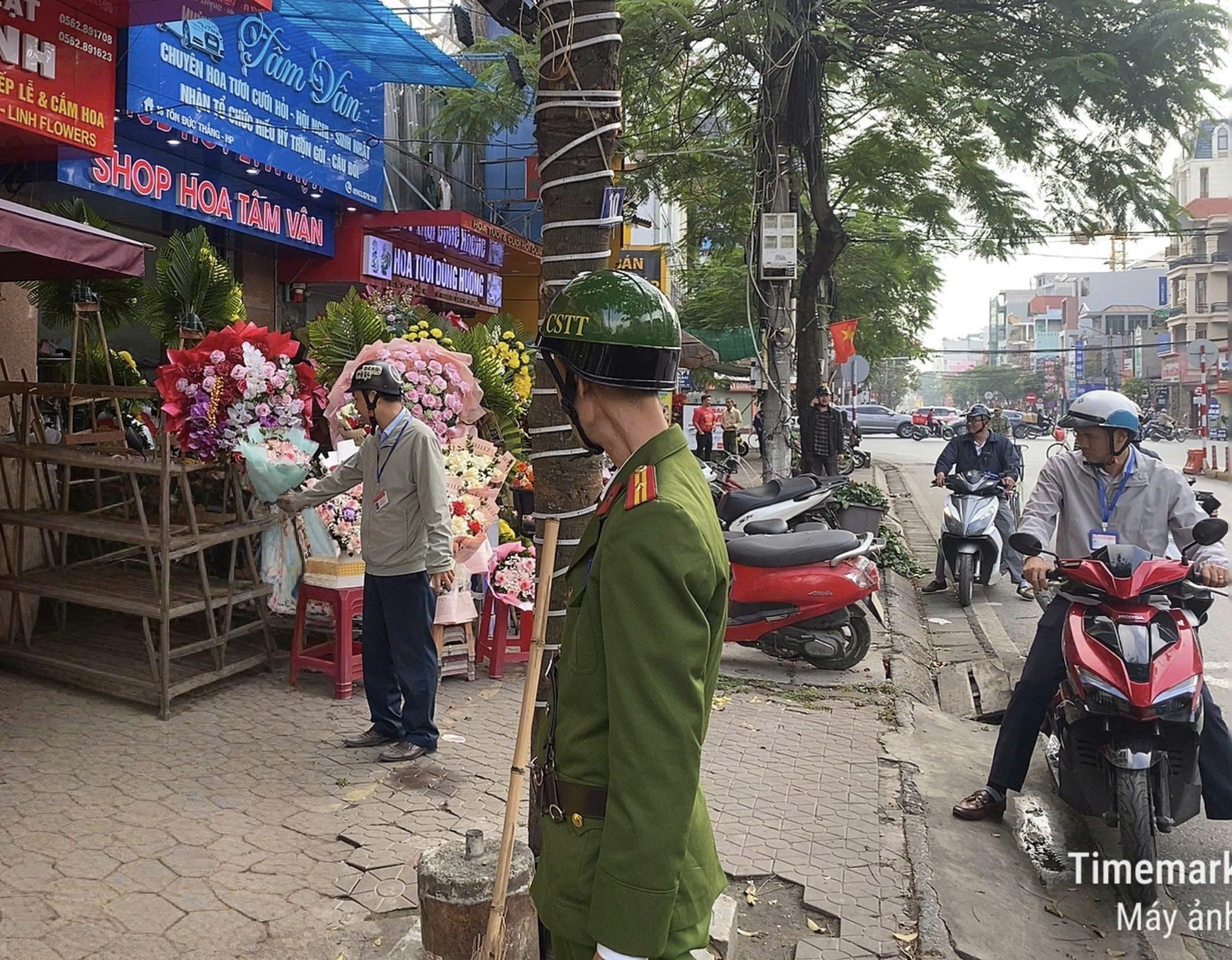 Công an phường An Biên: Tăng cường đảm bảo trật tự đường hè, quyết tâm bảo vệ tuyệt đối an toàn Ngày bầu cử